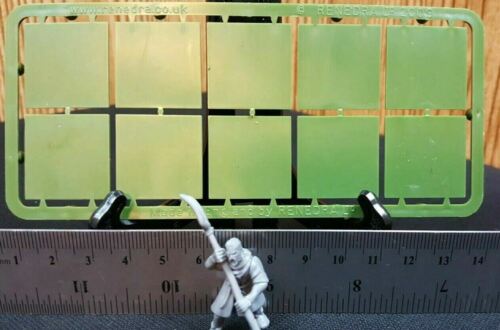 30 25mm Square Bases on 3 Sprues Oathmark Warhammer Old World Renedra Gallery Image 0