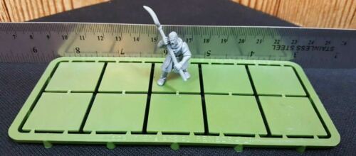 30 25mm Square Bases on 3 Sprues Oathmark Warhammer Old World Renedra Gallery Image 1