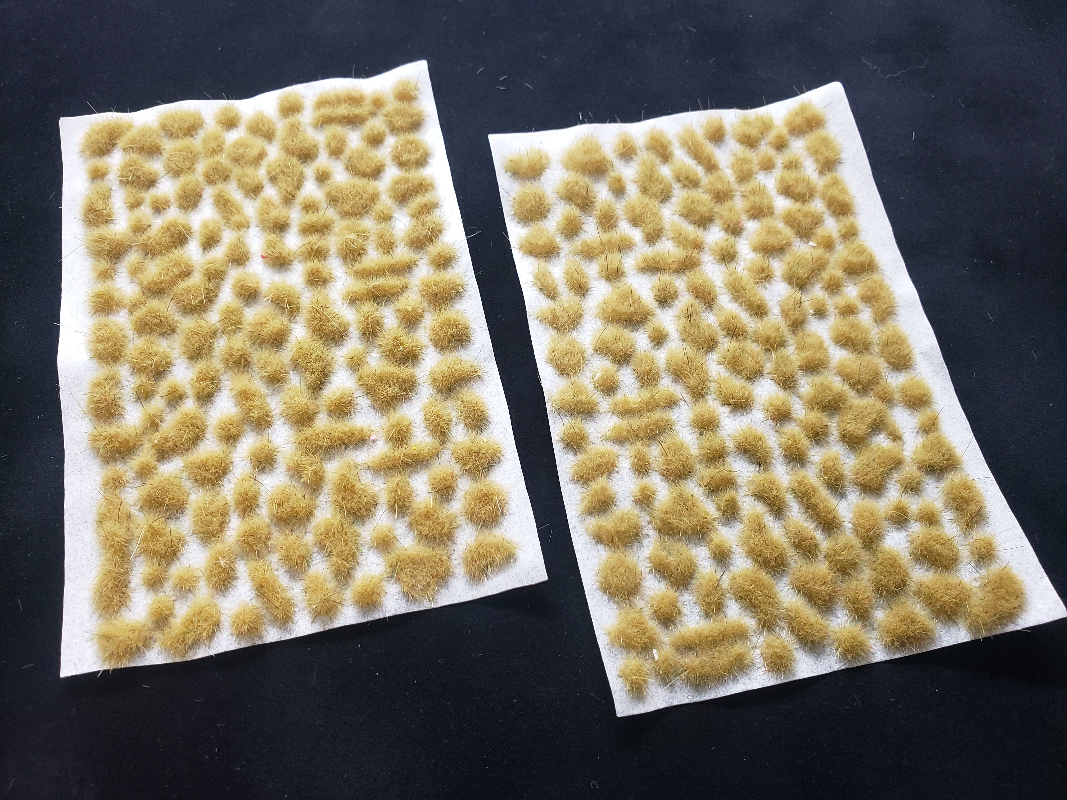 2mm Peel-n-Stick Static Grass Tufts