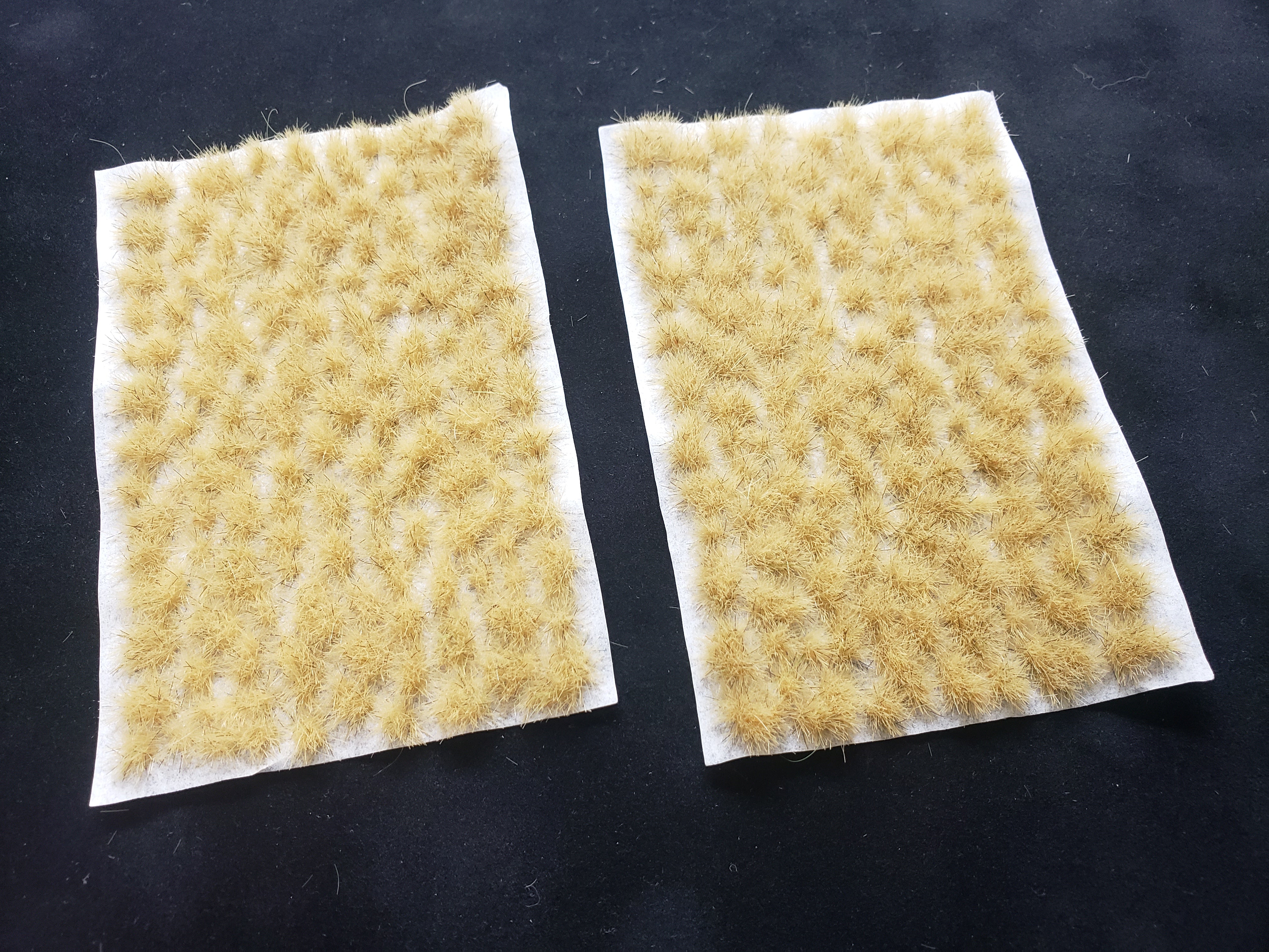 4mm Peel-n-Stick Static Grass Tufts