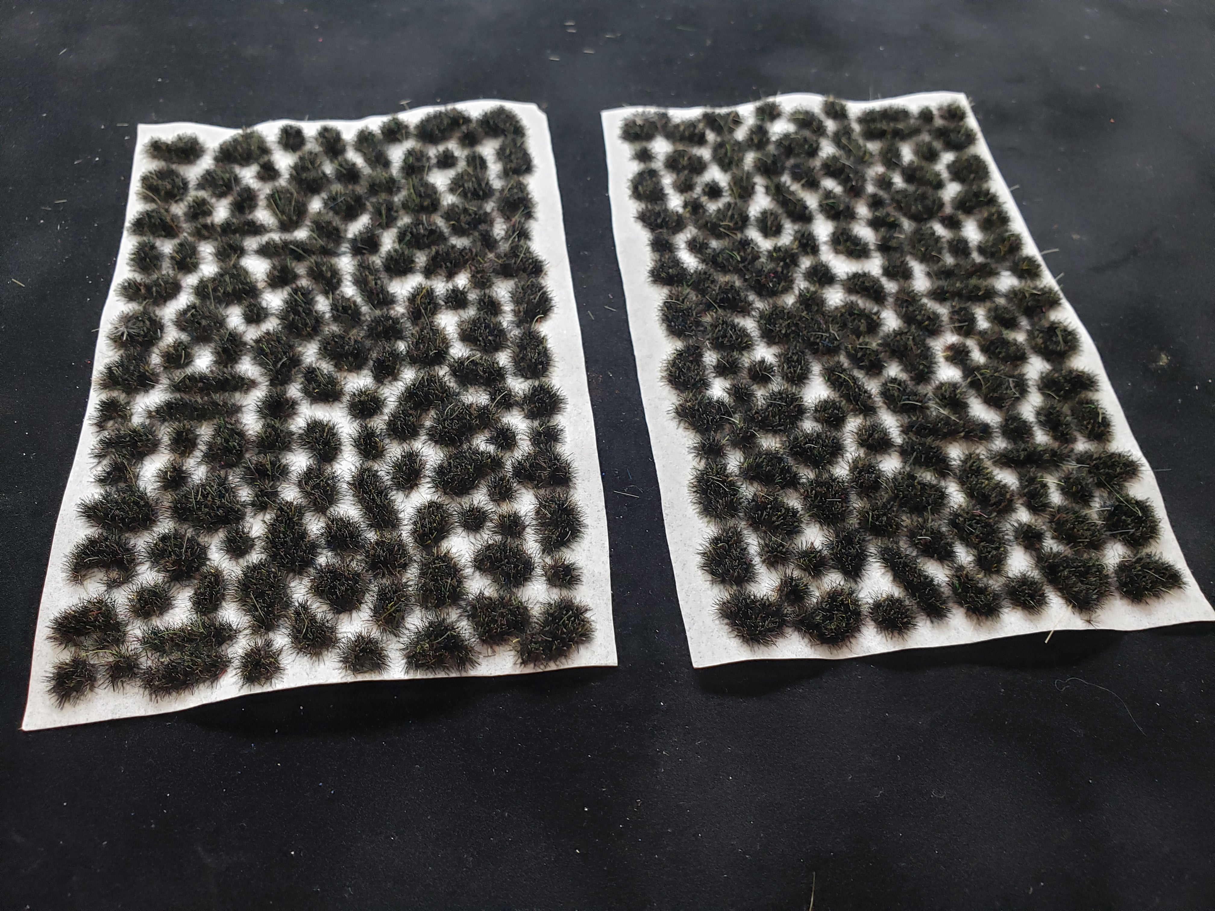 2mm Peel-n-Stick Static Grass Tufts