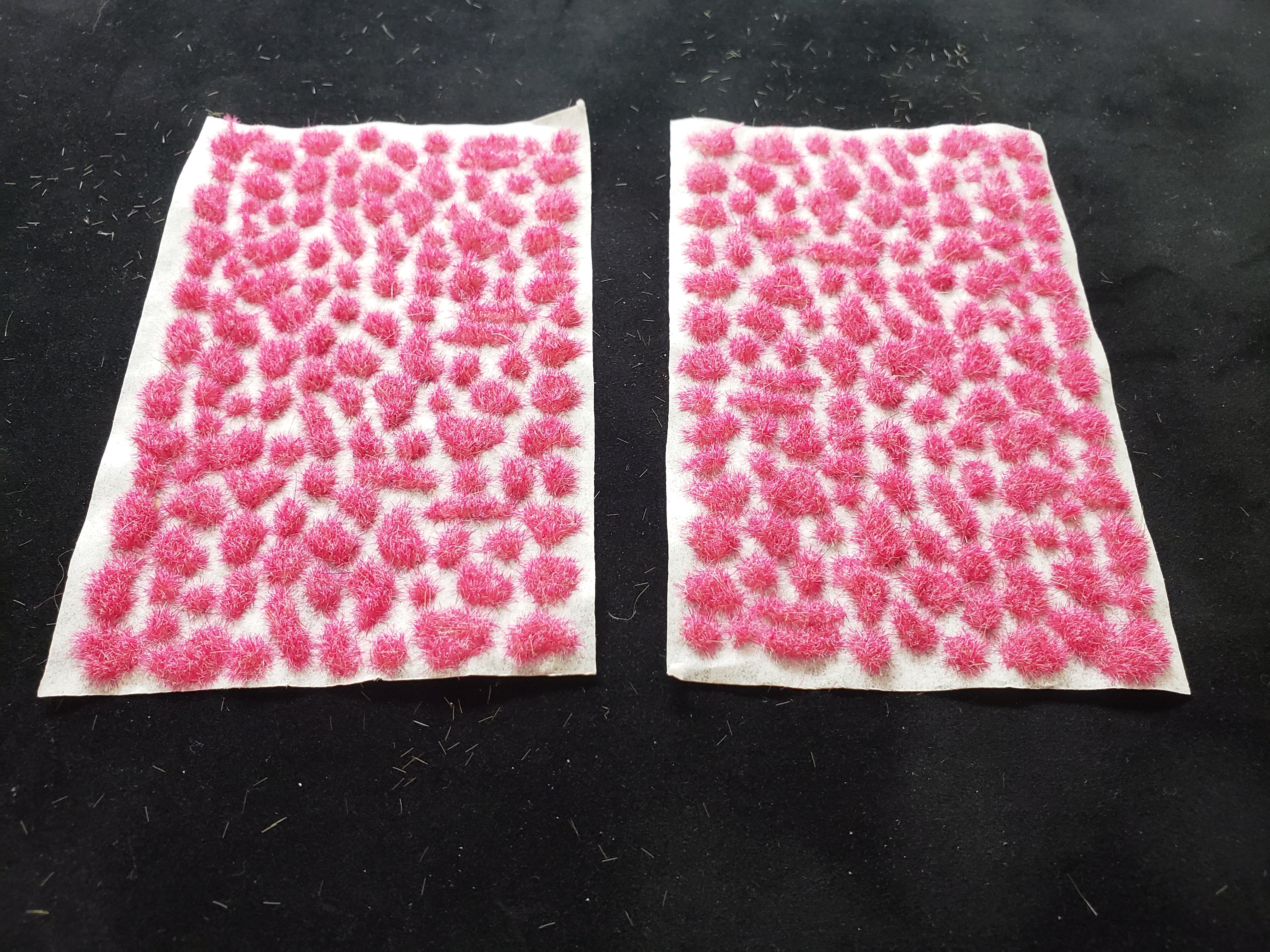 2mm Peel-n-Stick Static Grass Tufts