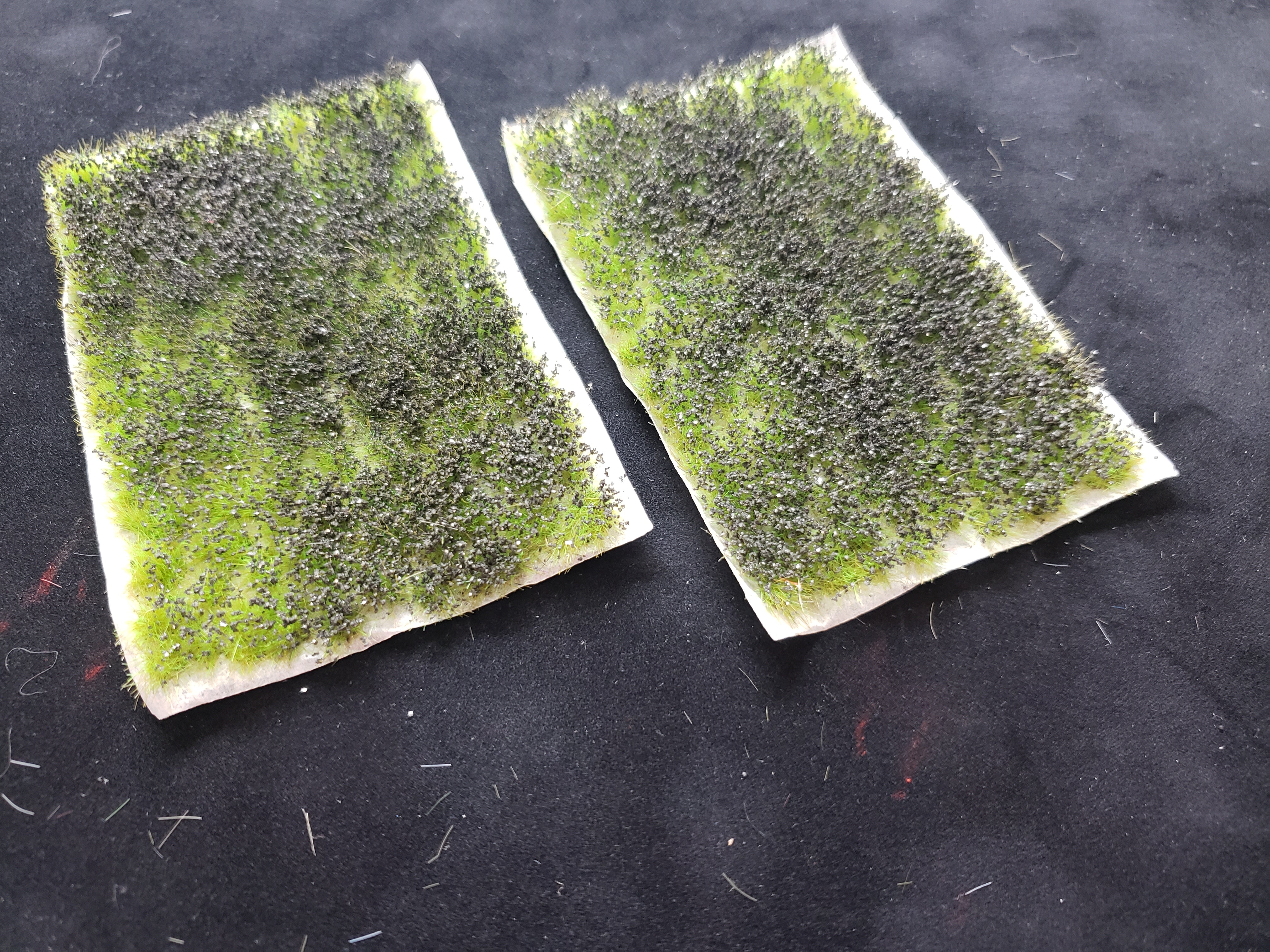 6mm Peel-n-Stick Static Grass Tufts