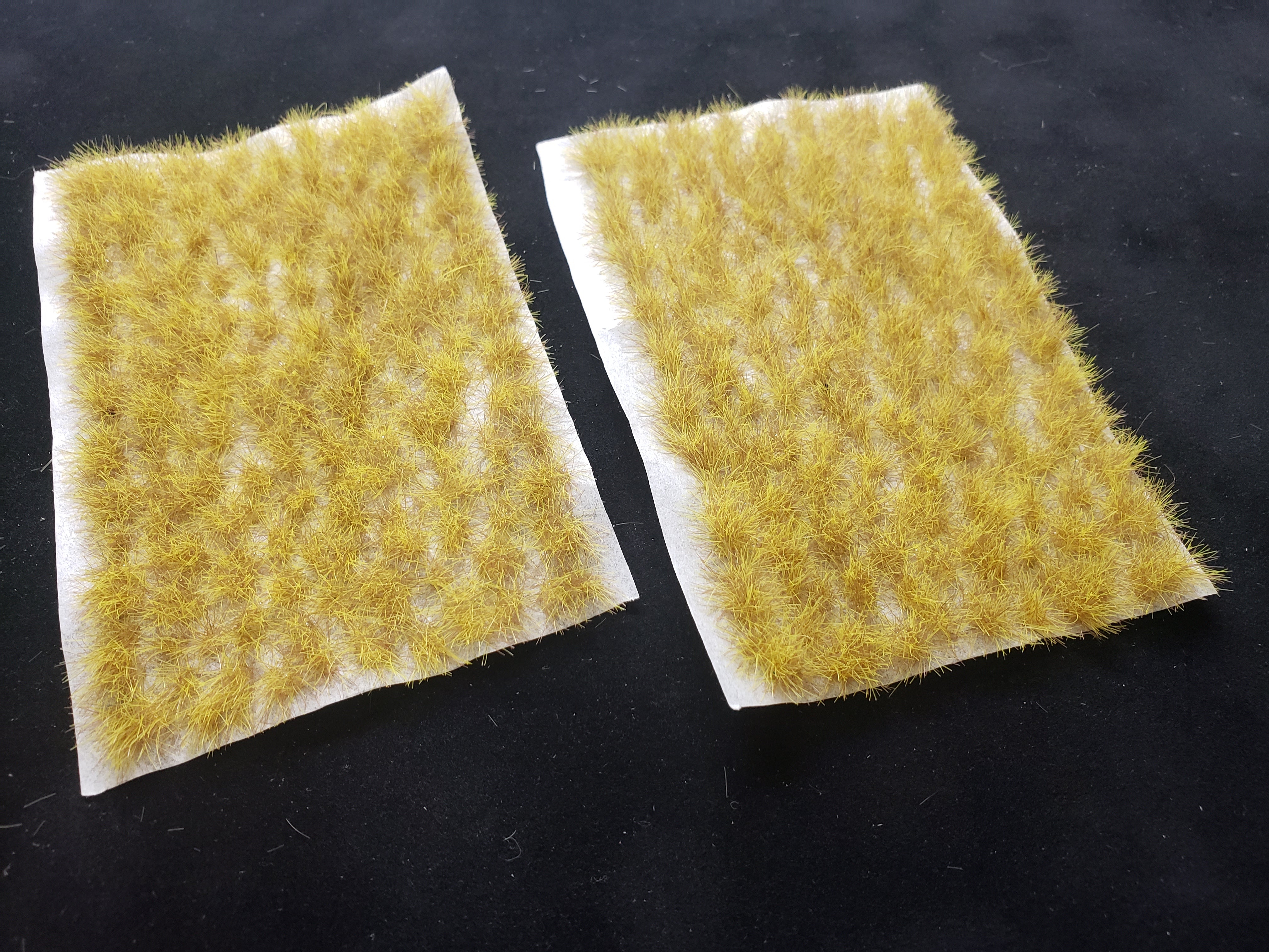 6mm Peel-n-Stick Static Grass Tufts