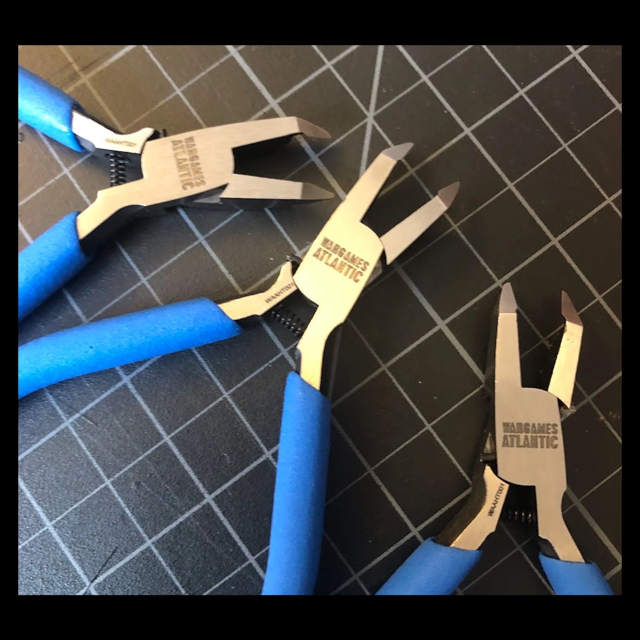 Hard Plastic Clippers