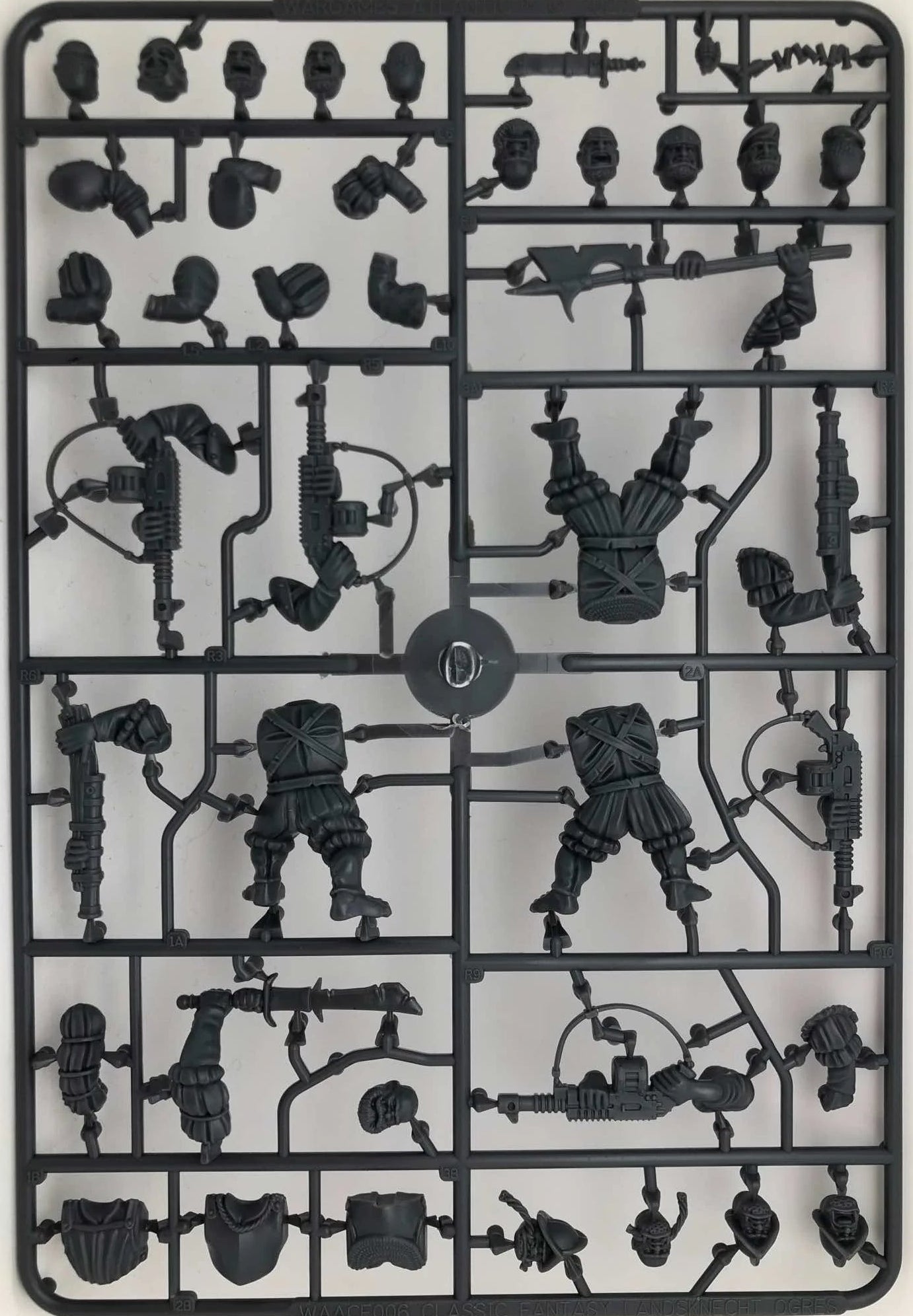 Landsknecht Ogres WAACF006